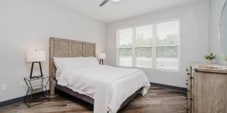 Overture at Proscenium Gallery 8