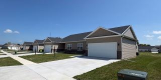 Charming 3-bedroom/2-bathroom single family home in Washington, IL Gallery 1