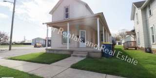 1327 S Cedar St Gallery 1