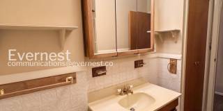 1800 South Washington Street Gallery 10