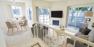 Summit At Warner Center Gallery 39