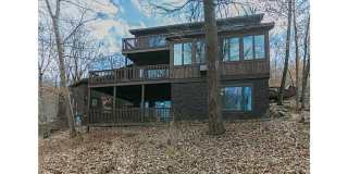 4 bedroom rustic home, private acreage Gallery 1