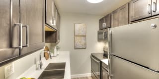Eagle Creek Apartments Gallery 27