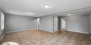 Recently Remodeled 4 Bedroom House Gallery 14