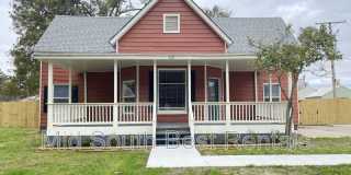 112 College St Gallery 1