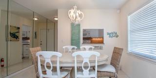 17 Vista Palm Lane Gallery 11