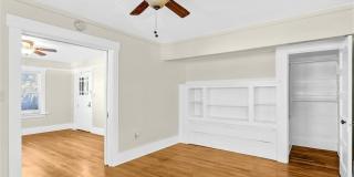 73 S Michigan Avenue Gallery 3