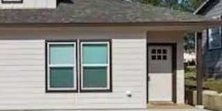 613 W Elm Street Gallery 1