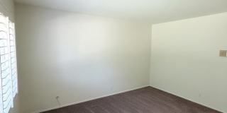 For Lease! Spacious 4 Bedroom, 2 1/2 Bathroom, Northridge Home! Ready for Move-In! Gallery 23