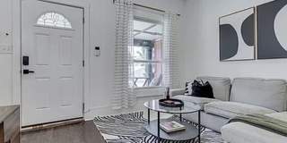 Updated 2BR Townhome | Bates-Hendricks | Steps to Fountain Square Gallery 7