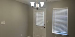 Charming 3br 2bath home in the Heart of Stockbridge! Gallery 12