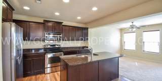 2-Primary Suite Bedrooms, 2.5-Bath End-Unit Townhome in West Des Moines with Attached 2-Car Garage Gallery 3