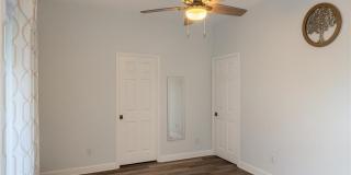 10700 Aqua Surf Court Gallery 8