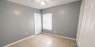 609/611 HAWTHORNE Avenue S Gallery 17