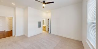 The Argos Apartments at Grant Park Gallery 28