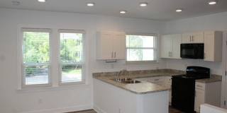 Riviera Park Apartments & Townhomes Gallery 25