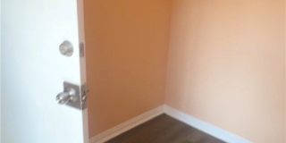 356 Gless Street Gallery 12