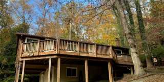 LAKE FRONT PARADISE Gallery 1