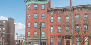 583 Massachusetts Avenue Gallery 33