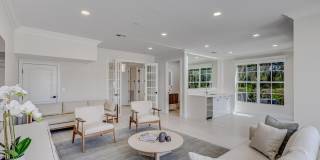 27 Marina Gardens Drive Gallery 18