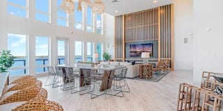 Riverside St. Johns Gallery 10