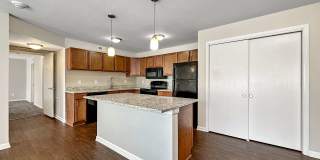 Capitol Grove Apartments Gallery 11