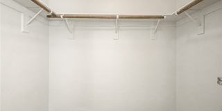 10560 Laurelwood Lake Avenue Gallery 21