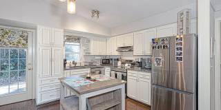 Beautiful and Remodeled Midtown Home!!!!! Gallery 6