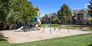 The Falls At Hunters Pointe Gallery 24