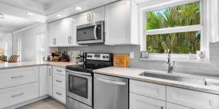 1040 Banyan Road Gallery 16