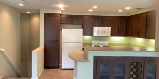 2 Bedroom Townhome in the Canterra Community of Scripps Ranch Gallery 4