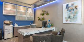 Beacon Square Gallery 19