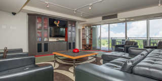 The Wellshire Gallery 33