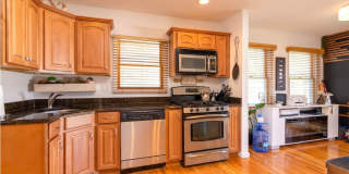 22 Carman Boulevard Gallery 13