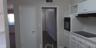 27131 Pinehurst Rd Gallery 15