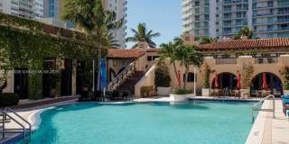 5959 Collins Ave Gallery 53