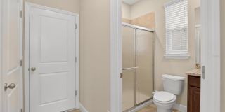 2546 WARREN ACRES Boulevard Gallery 25