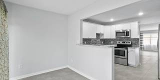 2 Bed 2 Bath Condo for Rent in 55+ Peaceful Community! Gallery 9