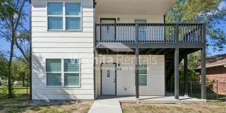 Delano duplex - downstairs unit Gallery 1
