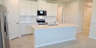 Annual Unfurnished New Construction 3 Bedroom 2 Bathroom Home in Sunstone at Wellen Park! Gallery 10