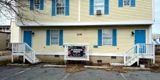 208 SUNSET DR #C Gallery 1