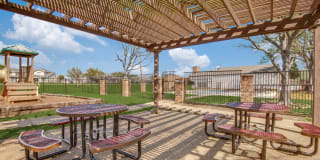 Holbrook Apartment Homes Gallery 30