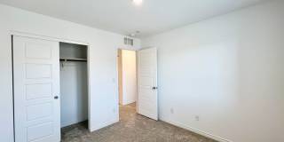 NEWER BUILD 3BD/2.5BA TOWNHOUSE IN NORTHWEST Gallery 14