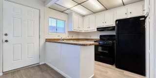 40215 Harris Lane Gallery 3
