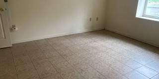 3 bed, 3 bath House Gallery 19