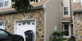 1114 Oakcroft Lane Gallery 1