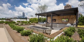 AMLI Lenox Gallery 4