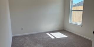 New Home! 1st month free! Gallery 12