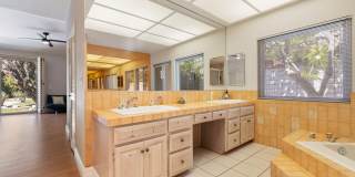 72056 Palm Haven Drive Gallery 53