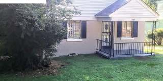 Very Nice Newly Renovated Home in Glenview Gallery 1